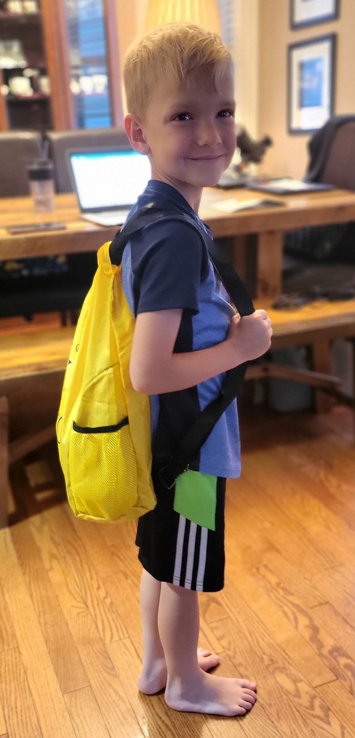 Logan-Yellow-Knapsack-size.jpg