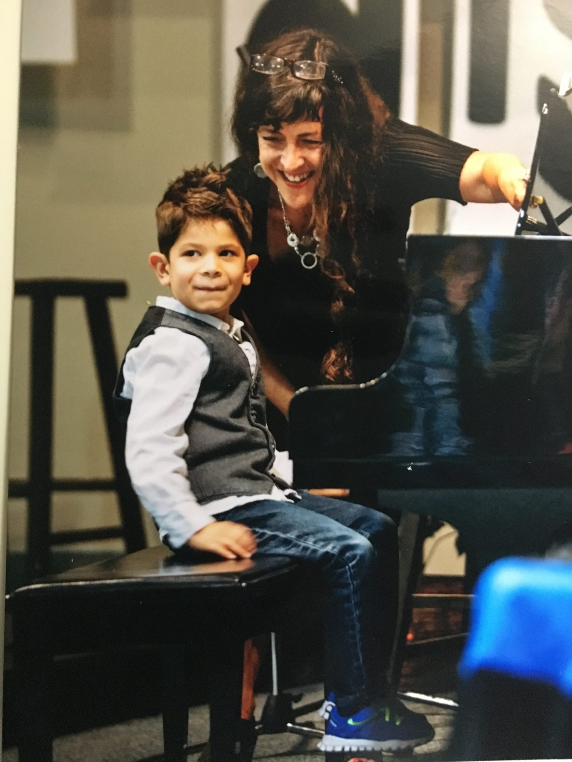 Studio photo of Suzanne de Bussac